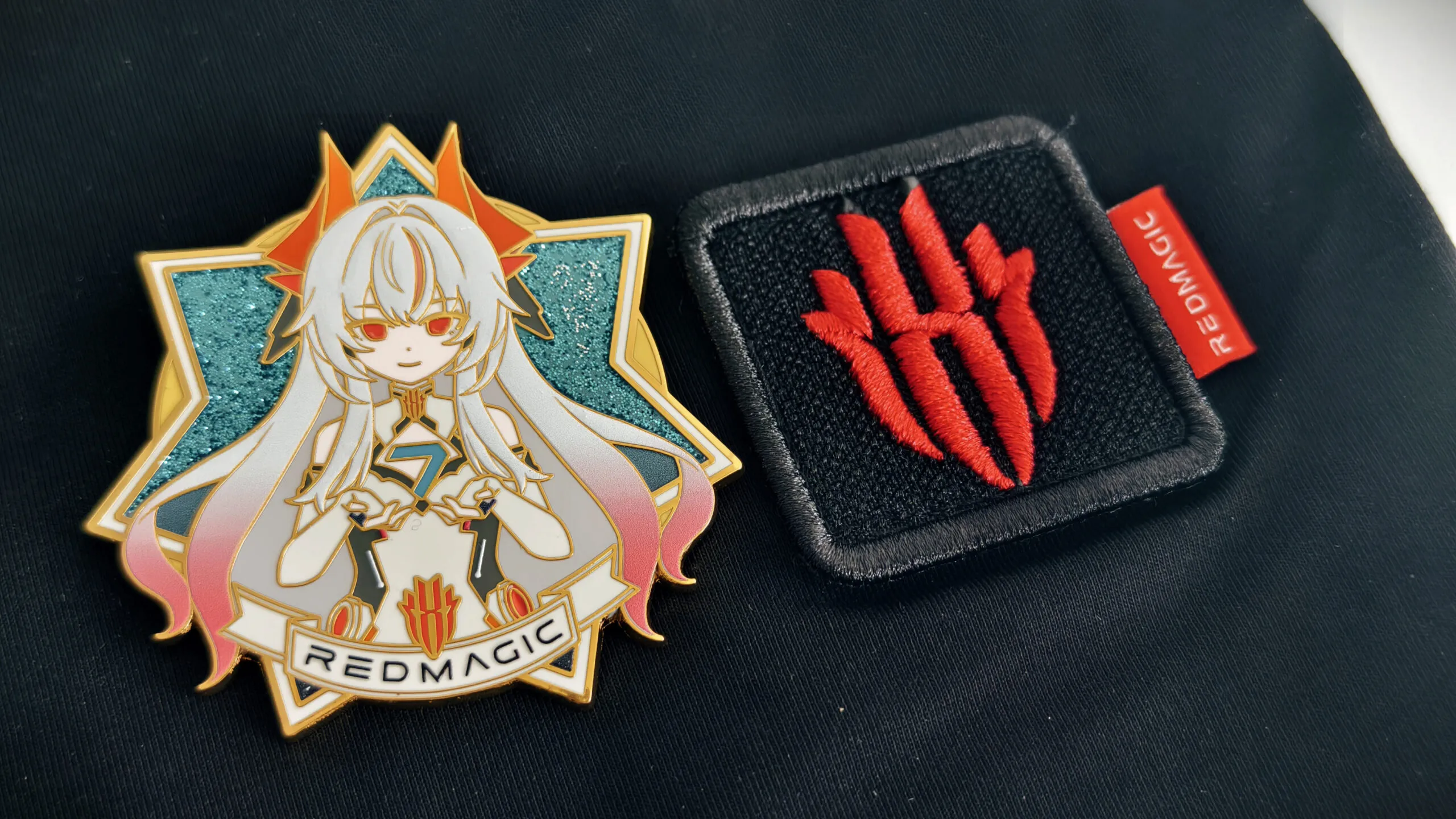 红魔7周年限定文创礼品，佐案设计以IP创意致敬玩家热爱