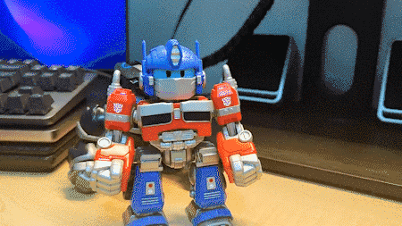 让IP替品牌讲好故事！夸克x变形金刚联名设计过程复盘