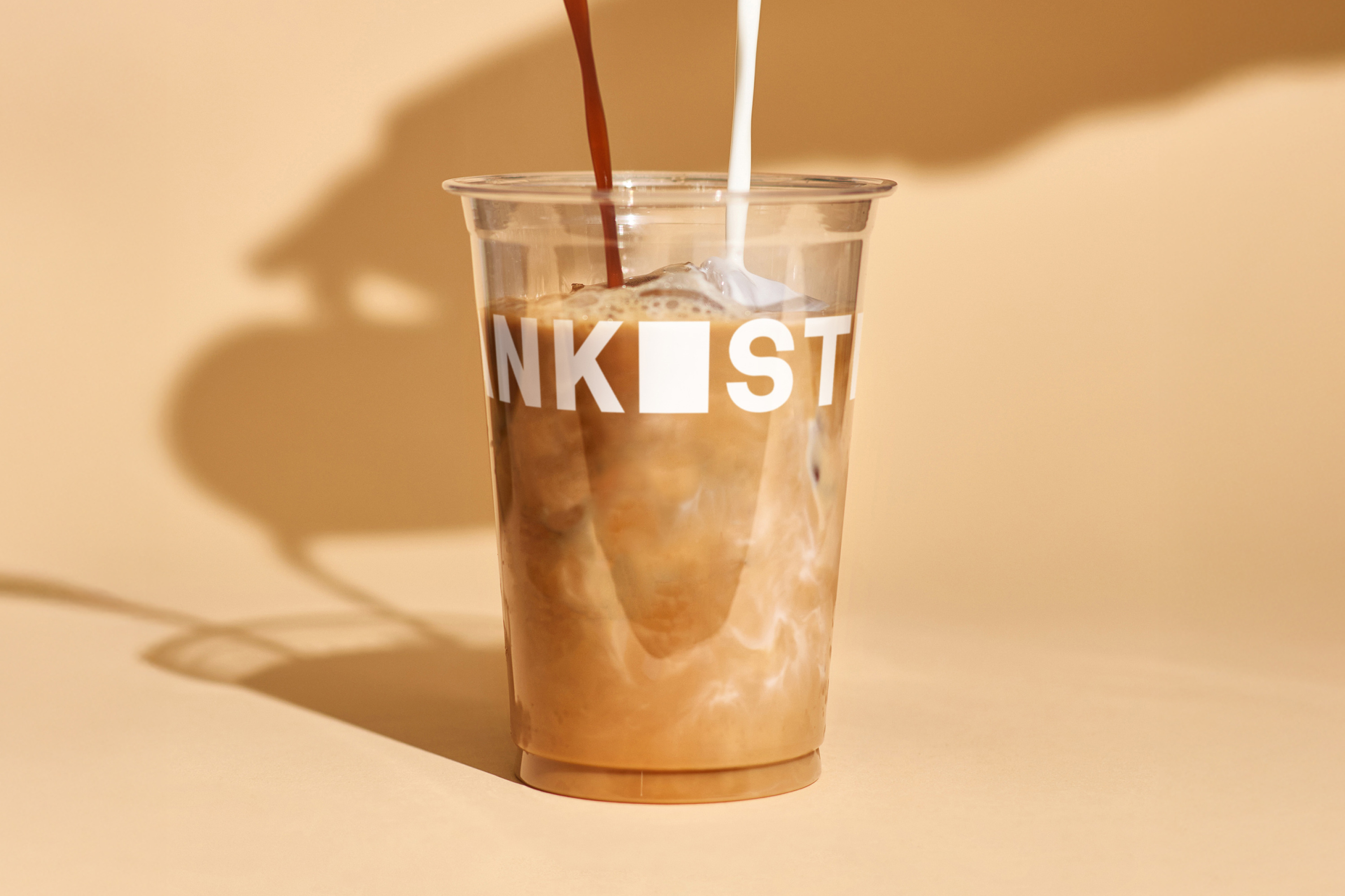 专业赋能！品牌设计公司携手Blank Street，全新品牌标识正式亮相