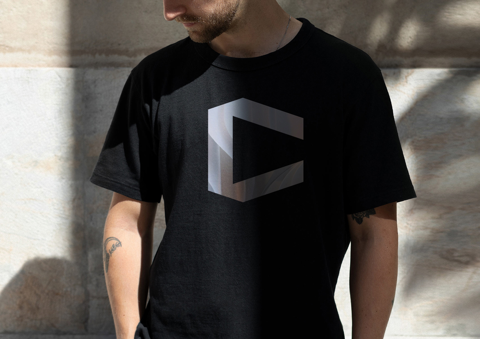 深圳VI设计公司助力企业打造独特品牌形象与名片设计