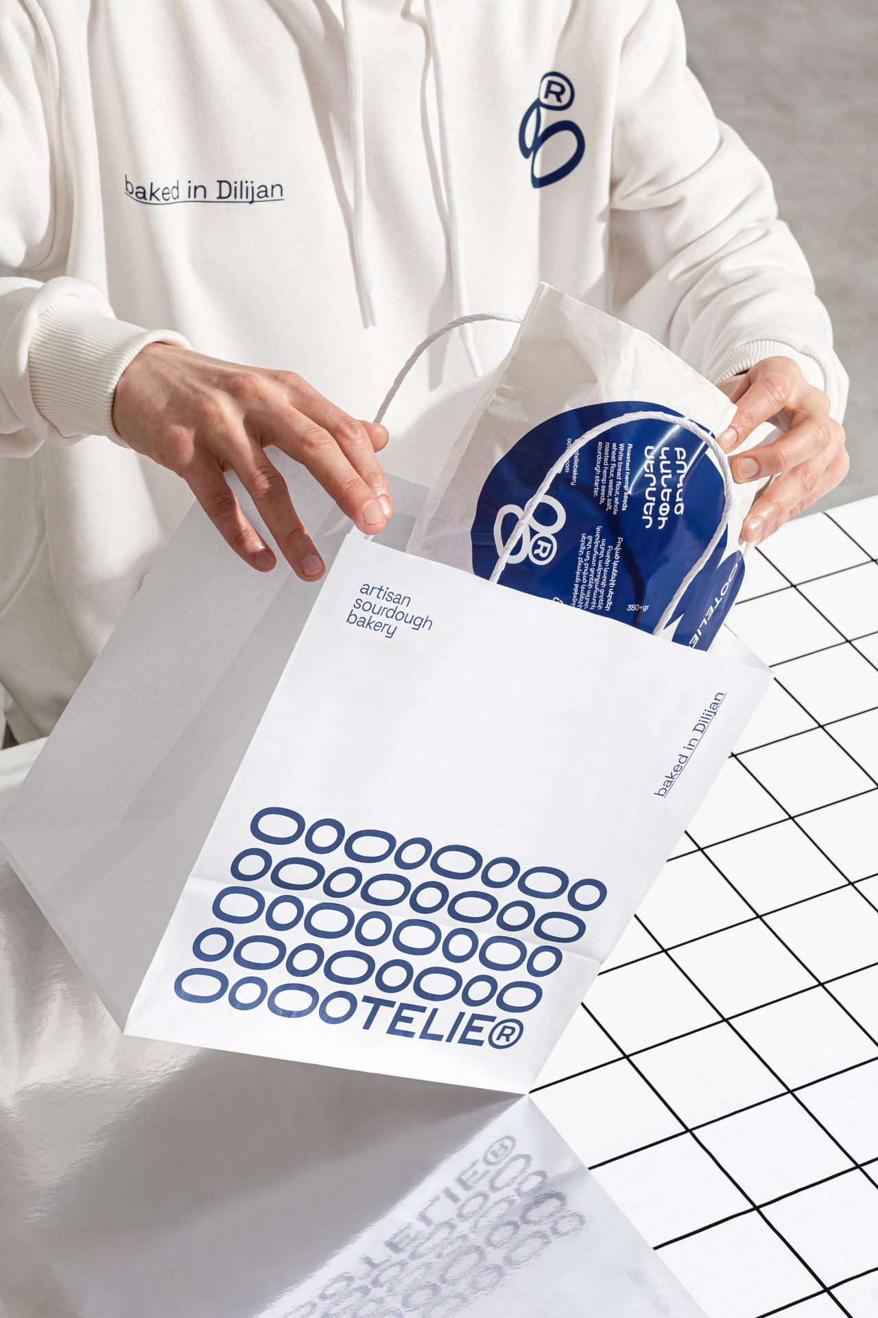 国外烘焙面包品牌形象设计及VI设计 烘焙面包品牌设计