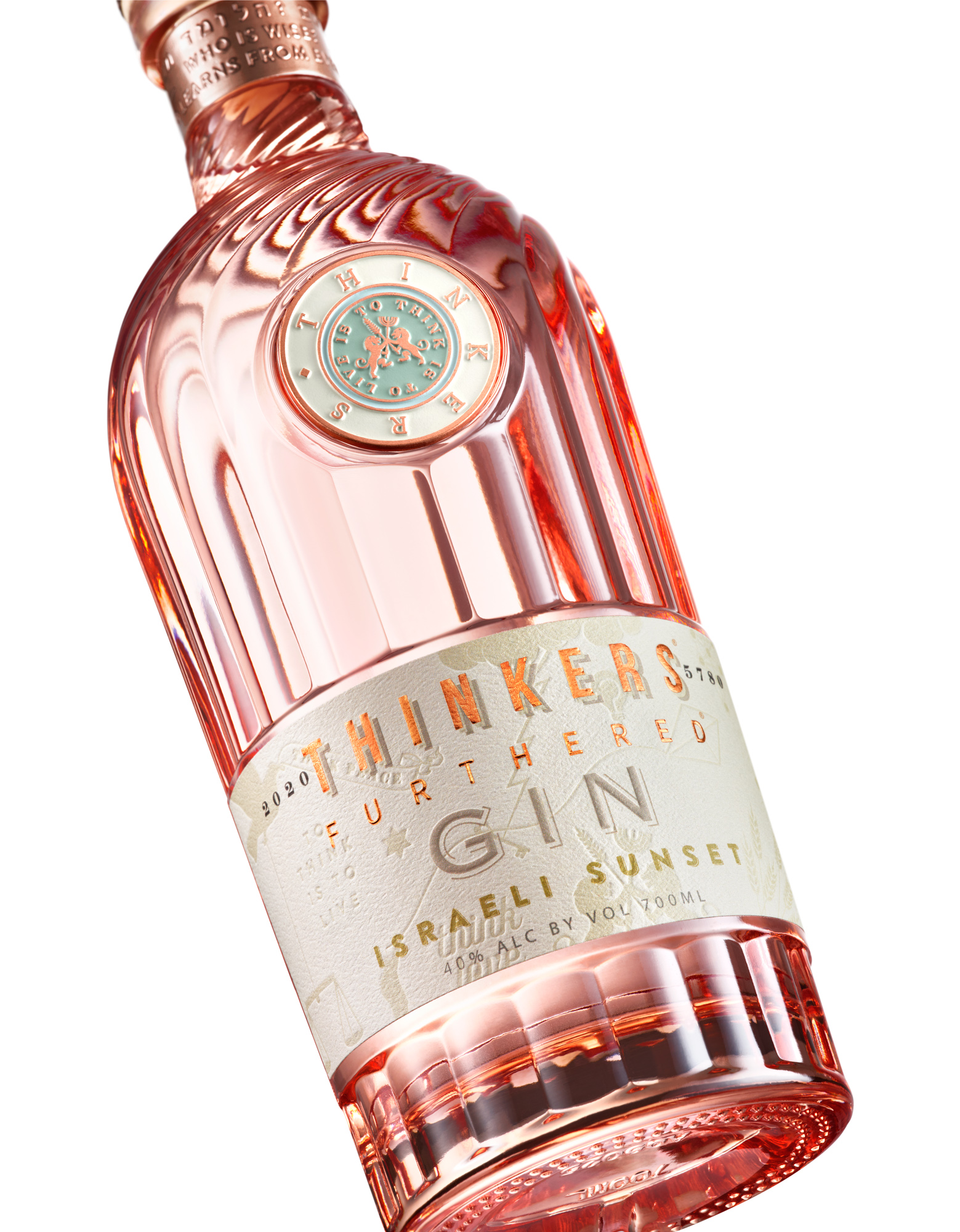 品牌包装设计动态：Tinker酿酒厂杜松子酒包装设计